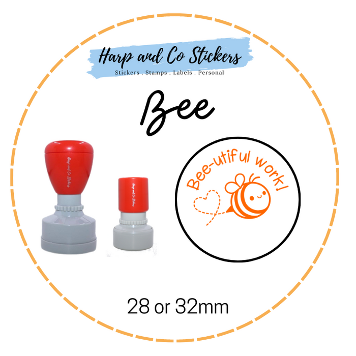 28 or 32mm Round Stamp - Bee