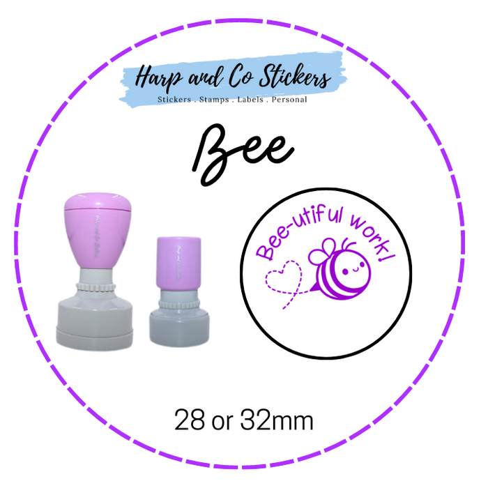 28 or 32mm Round Stamp - Bee